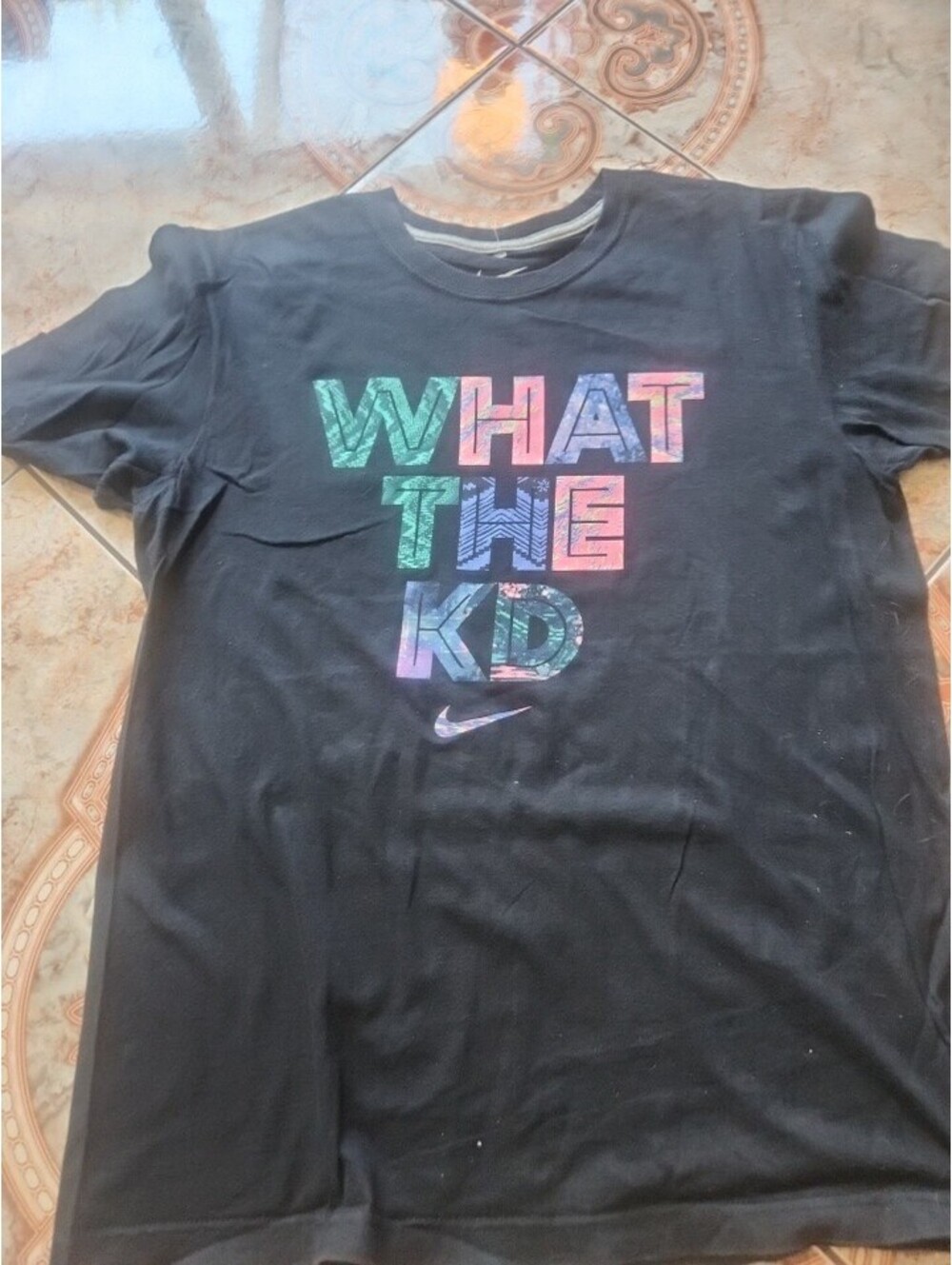 Nike WHAT THE KD T-Shirt Men's Medium Regular Fit Black FADED Kevin Durant Shoes